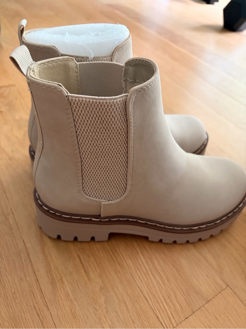 Soda Cream Chelsea Lug Ankle Boots - Picture 3 of 7